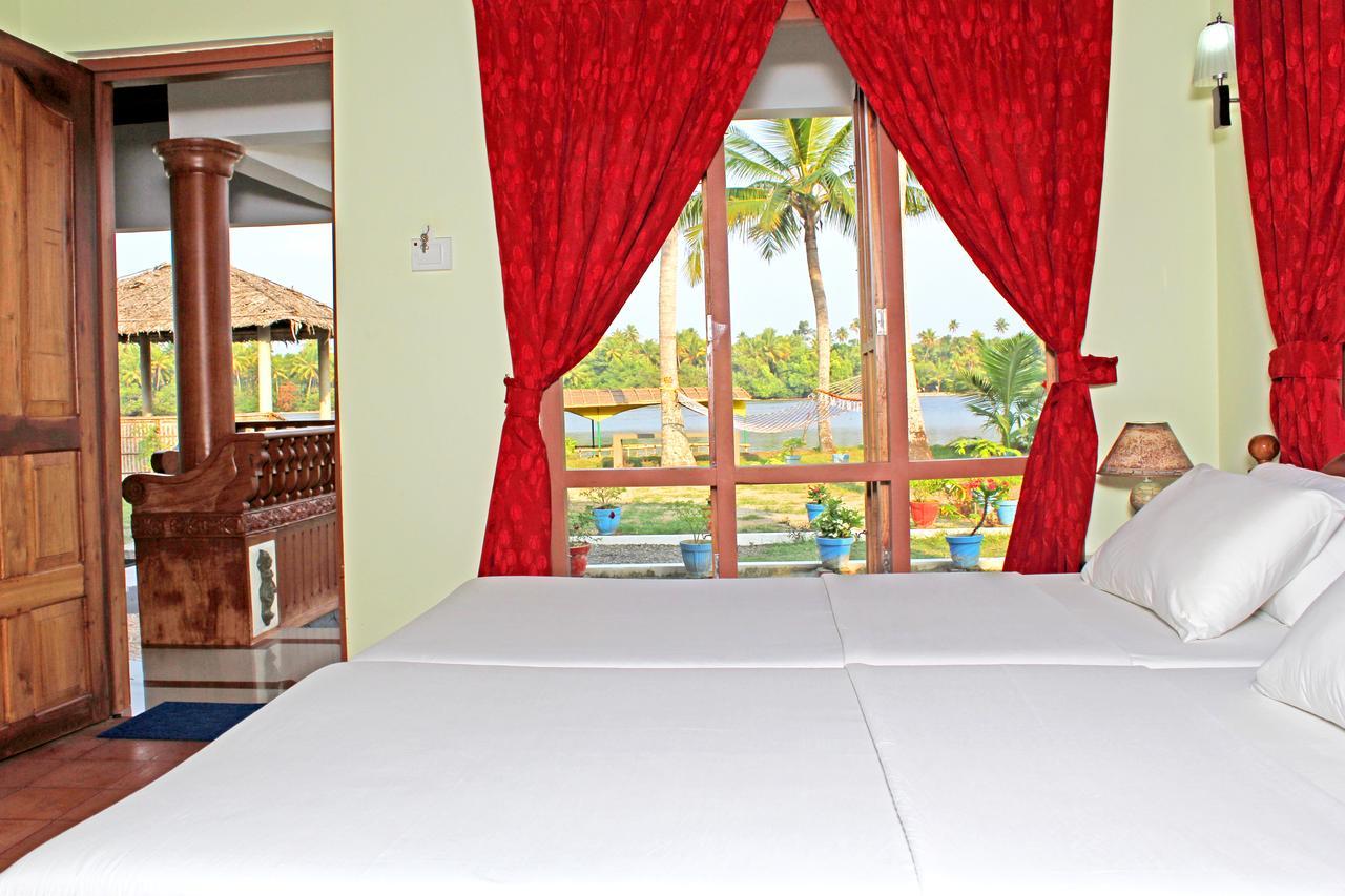 Breeze Backwater Homes Kochi ห้อง รูปภาพ